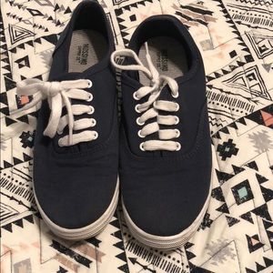 Mossimo Tennis Shoes